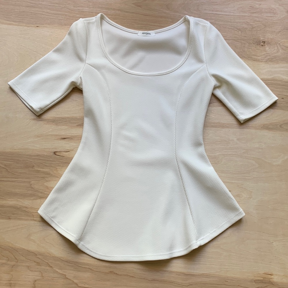 Persaya Cream White Top